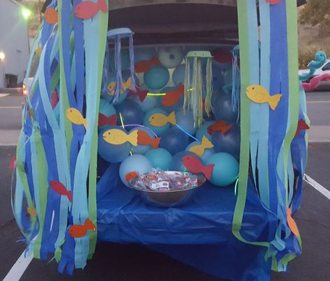 Water Themed Trunk Or Treat, Fish Tank Trunk Or Treat, Trunk Or Treat Aquarium, Sea Themed Trunk Or Treat, Octonauts Trunk Or Treat, Sensory Trunk Or Treat, Ocean Trunk Or Treat Ideas For Cars, Trunk Or Treat Underwater, Trunk Or Treat Water Theme