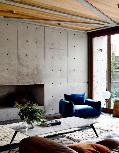 Concrete Wood Interior, Concrete Walls Interior, Brutalism Interior, Contemporary Interior Design Living Room, Concrete Interior Design, Modernist Interior, Concrete Interiors, Interior Design Minimalist, Beton Design