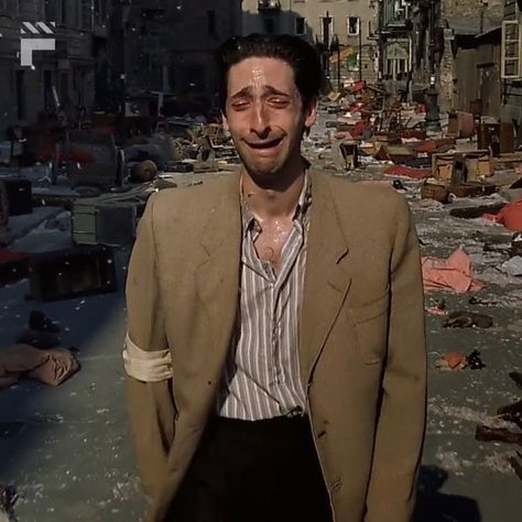 FILMTHUSIAST on Instagram: “In order to connect with the feeling of loss required to play the role in “The Pianist”, Adrien Brody got rid of his apartment, sold his…” Nicholas Brody, The Pianist, Adrien Brody, Jerry Lewis, Jim Carrey, Peaky Blinders, Movie Characters, Pose Reference, Fun Stuff