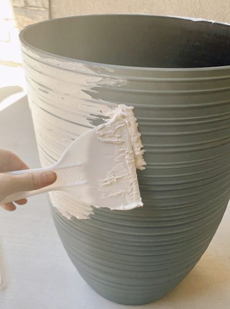 Diy Painted Vases, Diy Concrete Planters, Concrete Diy Projects, Painting Concrete Porch, Wallpaper Project, Brown Painting, Painted Concrete Porch, Diy Concrete, Plastic Planters