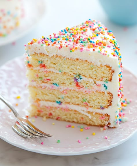 Bright and festive Confetti Layer Cake bursting with colorful sprinkles. Perfect for birthdays or celebrations. Easy to bake and delicious! Sprinkle Covered Cake Birthday, Vegan Confetti Cake, Funfetti Cake Aesthetic, Small Layer Cake, Easy Confetti Cake, Confetti Cake Recipe, Birthday Cake With Sprinkles, Funfetti Cake Mix Recipes, Birthday Cakes Recipes