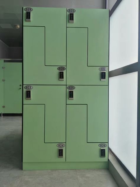 Modern Locker Room, Gym Toilet, Hospital Toilet, School Toilet, Staff Lockers, Cubicle Accessories, Wood Lockers, Toilet Cubicle, Employee Lockers