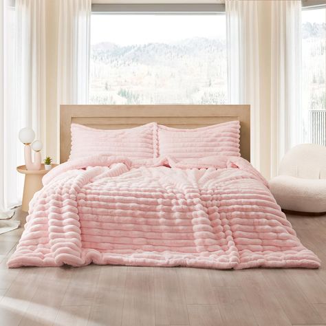 PRICES MAY VARY. Size: Oversized Queen Comforter - 94"W x 98"L, (2) Standard Sham - 20" x 26" x 2" Flange Material: Super Soft 680GSM Faux Rabbit Fur Plush, reversing to our popular 300GSM Original Plush Coma Inducer material Construction: Thick 280GSM Inner Polyester Fill for ultimate comfort from your bedding Important Information: Warm, plush oversized comforter set that provides a cozy feel while adding luxurious style to your bedroom décor Care Instructions: Machine Washable - Gentle Cycle Chunky Bunny, Oversized King Comforter, Pink Comforter Sets, Oversized Comforter, Roll Cakes, Pink Bedding Set, Pink Comforter, Twin Xl Comforter, Luxury Bed Sheets