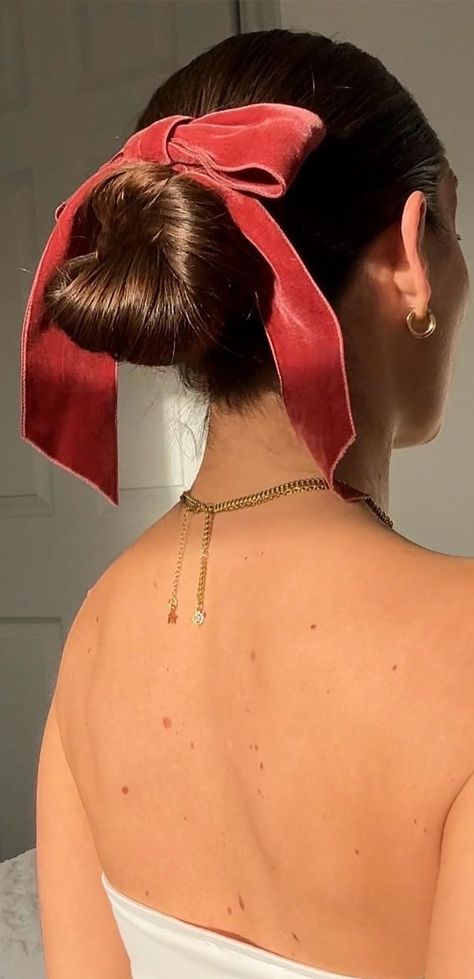 Red Ribbon Hairstyles, Red Bow Hairstyle, Updo With Bow, Bun With Ribbon, Ribbons Hairstyle, Cute Hairstyles With Bows, Up Cute Hairstyles, Hair Ribbon Hairstyles, Bun With Bow