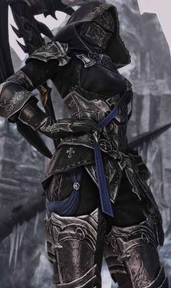 Female Armor Aesthetic, Pirate Aesthetic Female Outfit Modern, Armor Female Design, Black Female Armor, Black Armor Female, Mystical Armor, Goth Armor, Fantasy Armor Design, Fantasy Armor Art