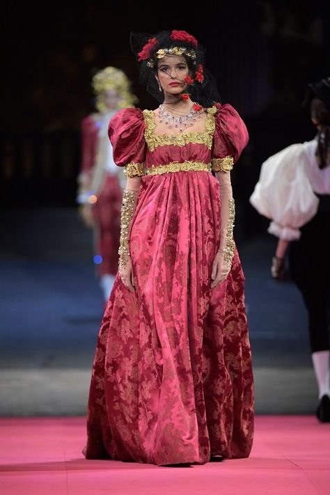 Dolce & Gabbana Frühjahr/Sommer 2020 Haute Couture - Kollektion | Vogue Germany