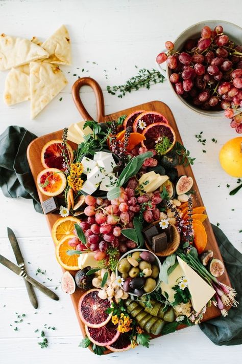 Vegan Cheese Platter 101 | a step-by-step guide by Fed & Full Vegan Cheese Platter, Vegan Grazing Platter, Vegan Smorgasbord, Vegan Grazing Table, Christmas Cheese Platter, Graze Boards, Vegan Charcuterie Board, Christmas Picnic, Witchy Party