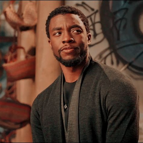 Black Panther Pictures Marvel, Tchalla Icons, Black Panther Tchalla, Tchalla Marvel, Black Panther Icon, Marvel Man, Black Panther Chadwick Boseman, Spirit Fanfic, Marvel Icons