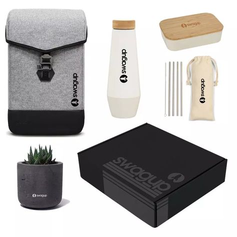 24 Best New Employee Welcome Kit Ideas In 2021 Welcome Kit Ideas, Employee Welcome Kit, Best Gifts For Employees, Promotional Items Marketing, Onboarding New Employees, Corporate Gifts Business, Gifts For Employees, Employee Christmas Gifts, Welcome Kit