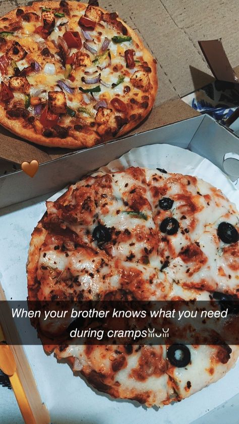 After Ages Caption, Brother Snap, Pizza Snap, Pizza Pictures, Clever Captions For Instagram, Clever Captions, Snap Streak Ideas Easy, Pretty Letters, Snap Snapchat