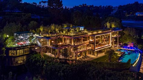 Bel-Air Mega Mansion, 25,000 Sq Ft Bel Air Mansion, Mansion Tour, Los Angeles Skyline, Dream Mansion, A Mansion, Mega Mansions, Modern Mansion, Los Angeles Homes, Luxury Homes Dream Houses