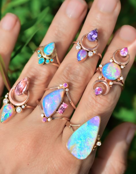 Opal wedding ring set