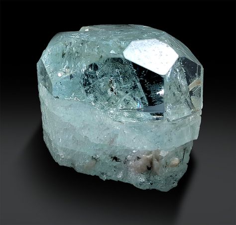 Aquamarine Crystal , Natural Aquamarine Damage Free Crystal from Shigar Pakistan - 74 Gram , 34*32*29 mm Crystal Aquamarine, Aquamarine Gem, Raw Aquamarine, Skardu Pakistan, Semi Precious Gems, Aquamarine Crystal, Aquamarine Stone, Mineral Stone, Minerals And Gemstones