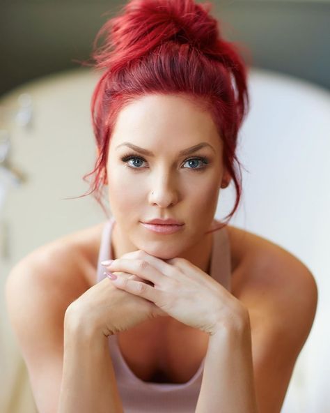 Sharna Burgess Hair, Sharna Burgess, Shape Magazine, Celebrity Stars, Celebrity News Gossip, The Dancer, Dancing With The Stars, Dance Studio, Insta Makeup