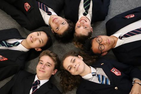 Boarding schools in the UK are renowned for their long history of academic excellence, and solid global presence, thanks to their focus on providing an all-rounded education and boarding experience especially for international students Education, Boarding Schools, Boarding School, International Students, Top Boarding Schools, Schools, Academics, Experience, Students