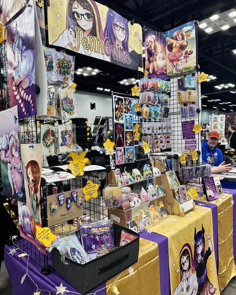 Had an incredible time at #indianacomicon2024 thank you so much to everyone who came by my booth at C23! I really appreciate all the support, it’s my first convention in the Midwest and my first Artist Alley in 5 years (last one was 2019). Here are some questions I got about my setup: Q: Where did you get the wire grids? A: I got these ones on Amazon but you can get them from a retail warehouse too, I also ordered pieces for my setup from StoreSupply.Com Q: Where did you get your acrylic/wo... Artist Convention Table Setup, Artist Alley Setup, Anime Convention Booth, Convention Booth Design, Artist Alley Display Ideas, Artist Alley Display, Artist Booth, Alley Ideas, Convention Booth