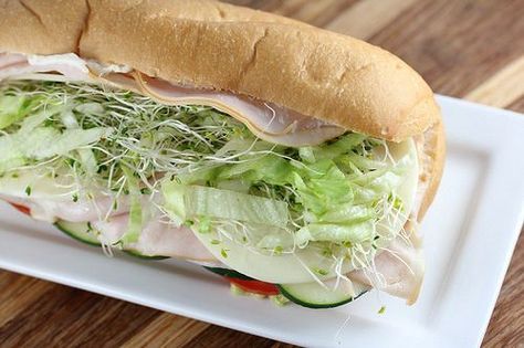 Jimmy John's Beach Club Copycat Jimmy Johns, Jimmy Johns Bread, Barbecue Ideas, Burgers Recipes, Club Sandwich Recipes, Sub Sandwich, Slow Cooker Times, Pumpkin Seed Recipes, Jimmy Johns