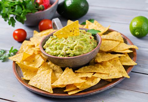 Healthy Chocolate Mug Cake, Guacamole Chips, Avocado Bowl, Guacamole Dip, Nacho Chips, Chip Bowl, Mexican Snacks, Road Trip Food, Corn Tortilla Chips