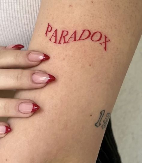 Tattoo Ideas For Couple, Paradox Tattoo, Tattoos Life, Tattoo For Man, Tattoos Placement, Tattoo Ideas For Couples, Tattooed Hands, Tattoo Healing, Tattoo Prints