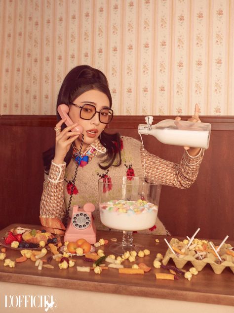 Tea Party Editorial, Food Fashion Photography, Table Photoshoot, Photography Studio Decor, Korean Photoshoot, Debut Photoshoot, Retro Thanksgiving, Studio Portrait Photography, Vintage Photoshoot