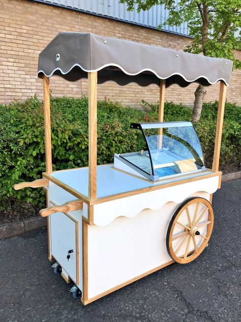 Ice Cream Carts, Korean Ice Cream, Coffee Booth, Appetizer Display, Snack Cart, Old Fashioned Ice Cream, Ice Cream Stand, Small Coffee Shop, Frozen Yogurt Shop