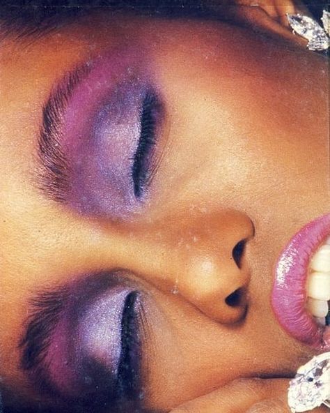 80s Makeup Looks, 80’s Makeup, 1980s Makeup, 1980s Hair, 80s Makeup, Retro Makeup, 80s Hair, Purple Makeup, 80s Aesthetic