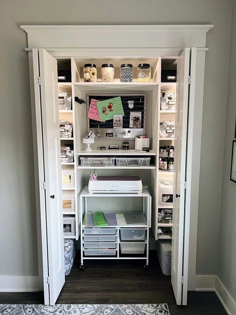 My New Organized Home Office Closet Office Storage Closet, Storage Closet Organization Ideas, Office Supplies Closet, Organized Home Office, Closet Office Organization, Diy Closet System, Closet Makeovers, Design Closet, Bedroom Inspirations Minimalist