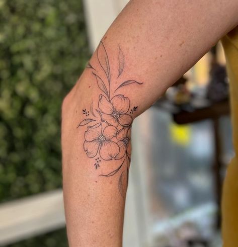 Dax Trail on Instagram: "✨ DOGWOOD ✨  this dogwood with little ornamental details is so fun!   thank you so much, Kelly! 💕" Dogwood Stamp Tattoo, Fine Line Dogwood Flower Tattoo, Pacific Dogwood Tattoo, Flowering Dogwood Tattoo, Dogwood Tattoos, Dogwood Flower Tattoo, Dogwood Tattoo, Dogwood Flower Tattoos, Pacific Dogwood