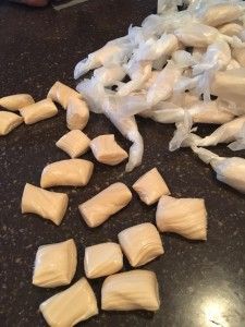 Cream Pull Candy Recipe, Pull Candy Recipe, Kentucky Pulled Cream Candy, Pulled Candy Recipe, Old Fashioned Homemade Candy, Old Fashion Nougat Candy, Homemade Lollies, Old Fashioned Hard Candy Recipes, Old Fashion Peanut Butter Candy