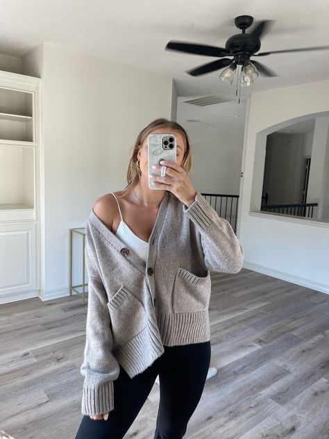 Cardigan Ootd, Cute Lounge Outfits, Lounge Outfits, Fall Cardigan, The Drop, Cozy Outfit, Outfit Inspo Fall, Casual Fall Outfits, Mom Outfits