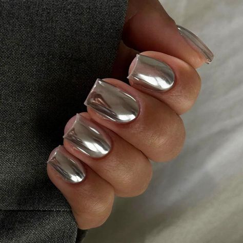 dark chrome nails, mob wife nails, mob wife nail trend, short chrome nails Chrome Nails Silver, Nails Medium Length, Mirror Nails, Press On Nails Medium, Ombre Acrylic Nails, Simple Acrylic Nails, Glue Tape, Nails Medium, Metallic Nails