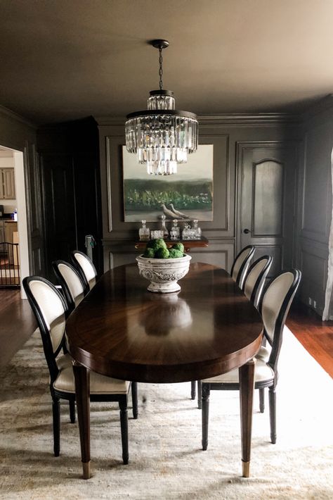 Black Antique Dining Table, Art Deco Dining Room Dining Tables, Dark Interior Dining Room, Louis Xvi Dining Room, Art Deco Dining Table And Chairs, Dining Room Chandelier Crystal, Dark Wood Antique Dining Room Table, Dark Oval Dining Table, Modern Dining Room With Antique Furniture