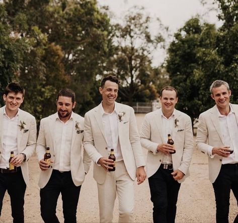 Suit Styles For Men Wedding, Tan Groom Suit With Black Groomsmen, Tan Suit Jacket Black Pants Men, Tan Linen Wedding Suit, Beige Groom And Groomsmen, Groom With Tan Suit, Black And Gray Groomsmen Attire, Casual Wedding Groomsmen Attire, Groom Tan Suit Groomsmen Black