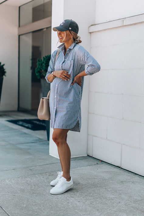 Preggo Summer Outfits, Pregnant Outfits Casual Summer, Cool Pregnant Style, Pregnant And Stylish, Bump Fits Summer, Maternity Business Casual Summer, Summer Outfit For Pregnant Women, Chic Summer Maternity Outfits, Maternity Outfit Ideas Summer