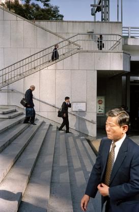 Salary Man, Tokyo Shinjuku, Alex Webb, Tokyo Street, Photographer Portfolio, Famous Photographers, Magnum Photos, Love Song, Documentary Photography