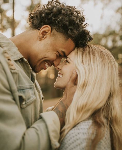 Couple Photoshoot Poses Close Up, Engagement Photos Forehead Kiss, Couple Picture Ideas Girlfriends, Flirty Couples Photoshoot, Trendy Couples Photoshoot, Couple Almost Kiss Reference, Close Up Poses For Couples, Spouse Photo Shoot, Biracial Engagement Photos