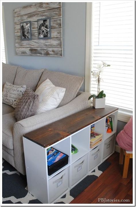 20 Cube Organizer DIY Ideas To De-clutter Your Whole House-End Table  #Home, #Decor, #Furniture, #Organization Living Room Toy Storage, Family Friendly Living Room, Cottage Coastal, Ideas Para Organizar, Blue Bedroom, Living Room Storage, Ikea Hacks, Design Living, A Living Room