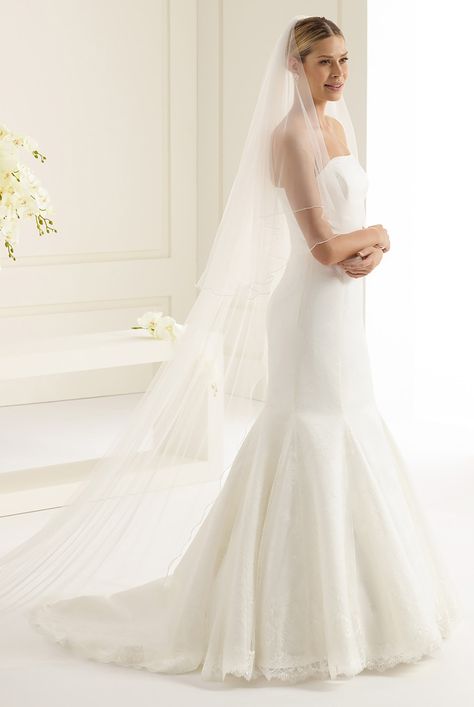 Astonishing veil S143 from Bianco Evento #biancoevento #veil #weddingdress #weddingideas #bridetobe Chapel Length Wedding Veil, Soft Tulle Veil, Cathedral Wedding Veil, Cathedral Wedding Veils, Cathedral Length Veil, Tulle Veil, Cathedral Wedding, Tulle Veils, Classic Brides