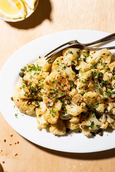 Sauteed Cauliflower, Pan Fried Cauliflower, Cabbage Pasta, Peasant Food, Easy Cauliflower, Healthy Plant Based Recipes, Pan Fry, Cauliflower Recipe, Side Dishes Recipes