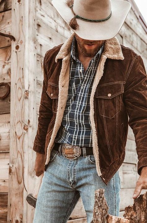 Country Outfits Men, Cowboy Outfit For Men, Country Mens Fashion, Mode Country, Country Man, Mens Western Wear, Western Outfits Men, Modern Cowboy, Cowboy Aesthetic