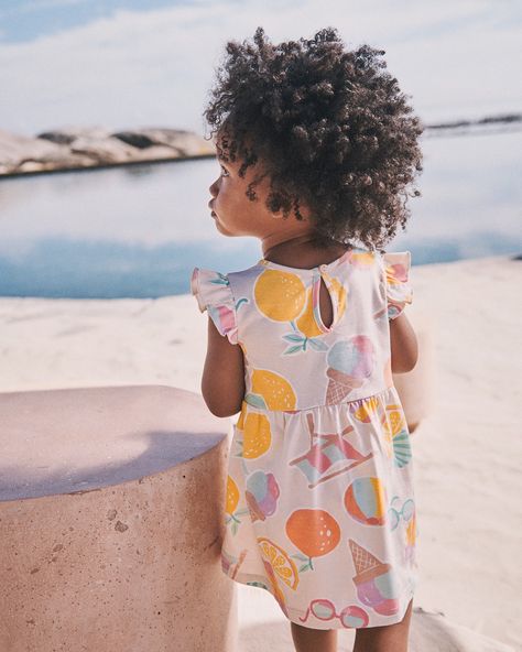 H&M Kids (@hm_kids) • Fotos e vídeos do Instagram Hm Kids, Infant Girls, Kids Collection, Instagram Profile, H&m, Zara, Instagram Photos, Photo And Video, Instagram Photo