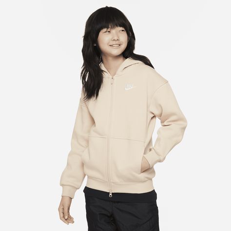 Nike zip up hoodie outfit