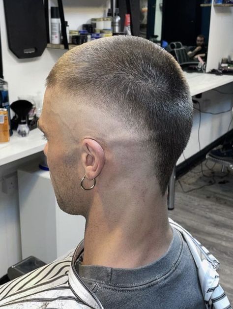 Mens Buzzcut Hairstyles, Buzzcut Receding Hairline, Skin Fade Buzzcut Men, Buzz Mohawk, Buzzed Mohawk, Buzz Cut Mohawk, Buzzcut Mohawk, Short Punk Hair Men, Buzzcut Fade