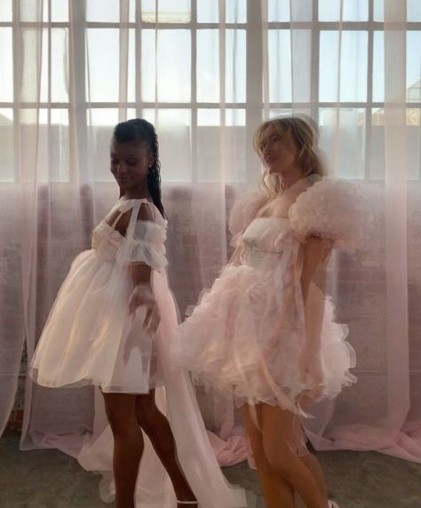 "just a bit more @selkie ss 23 content for you 🎀🦄☁️" Selkie Dress, Academy Award Winners, Puff Dress, September 16, Fashion Show, Flower Girl Dresses, Fashion Dresses, Hollywood, Wedding Dress