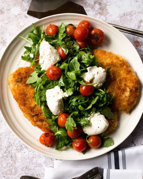 Chicken Paillard Recipe, Salad Recipes Pasta, Recipes Pasta Salad, Dinners Chicken, Panko Crusted Chicken, Chicken Paillard, Blue Jean Chef, Spinach Salad Recipes, Taco Salad Recipes