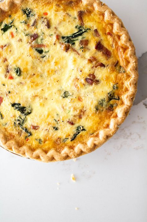 Bacon and Kale Quiche | Jaylynn Little Kale Quiche, Best Quiche Recipes, Bacon And Cheese Quiche, Mushroom Quiche, Easy Quiche, Bacon Quiche, Spinach Mushroom, Cheese Quiche, Spinach Stuffed Mushrooms