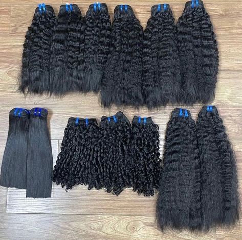 💦LOOSE CURLY BUNDLE - NATURAL COLOR💦 “𝓗𝓪𝓲𝓻 𝓭𝓸𝓮𝓼𝓷’𝓽 𝓶𝓪𝓴𝓮 𝓽𝓱𝓮 𝔀𝓸𝓶𝓪𝓷 𝓫𝓾𝓽 𝓰𝓸𝓸𝓭 𝓱𝓪𝓲𝓻 𝓭𝓮𝓯𝓲𝓷𝓲𝓽𝓮𝓵𝔂 𝓱𝓮𝓵𝓹𝓼” 🌈The farther we reach the foreign market, the clearer our awareness of our customers’s attention becomes. They desire to own the hair at both high quality and reasonable prices. 🎯The requirements of market is more and more stringent so we decide to make attempt to enhance the quality’s products to bring the core value to customer all over the world. 🌟Contact us right now for further information... Natural Color, Rapunzel, Bundles, Cool Hairstyles, Curly Hair Styles, Hair Color, Hair, Color