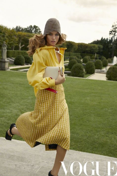 Luna Bijl Poses in Ultra-Luxe Looks for Vogue China Vogue Campaign Editorial, Garden Fashion Editorial, Urban Poses, Outdoor Fashion Shoot, Yelena Yemchuk, Outdoor Editorial, Garden Editorial, Paris Editorial, Luna Bijl