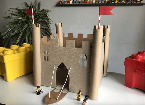 Cardboard Box Castle, Easy Recycled Crafts, Recycled Christmas Decorations, Cardboard Play, Castle Crafts, Castle Project, Cardboard Castle, Cardboard Box Crafts, Cardboard Toys