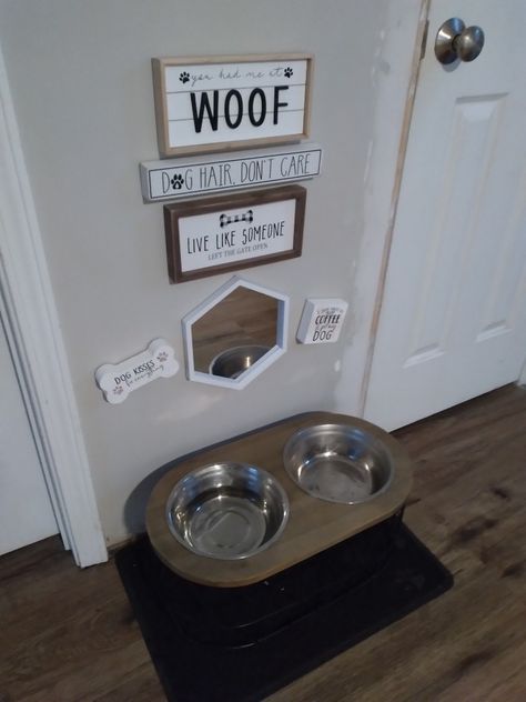 Doggie Food Station, Dog And Cat Food Station, Dog Eating Area Decor, Small Dog Areas Inside, Dog Organization Station Small Spaces, Dog Food Area Ideas, Dog Food Station Ideas, Townhouse Organization, Dog Station Ideas